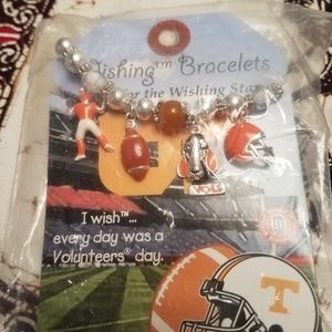 Tennessee Volunteers charm bracelet